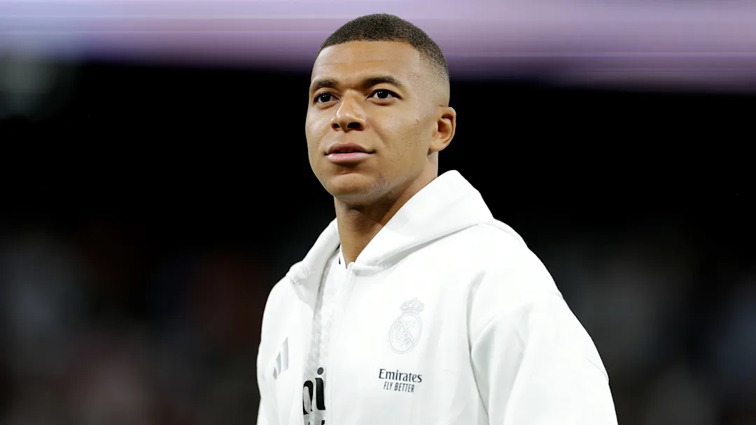 Read more about the article Kylian Mbappe out for several weeks with leg injury