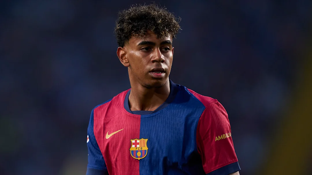 Read more about the article Hansi Flick makes worrying Lamine Yamal injury admission