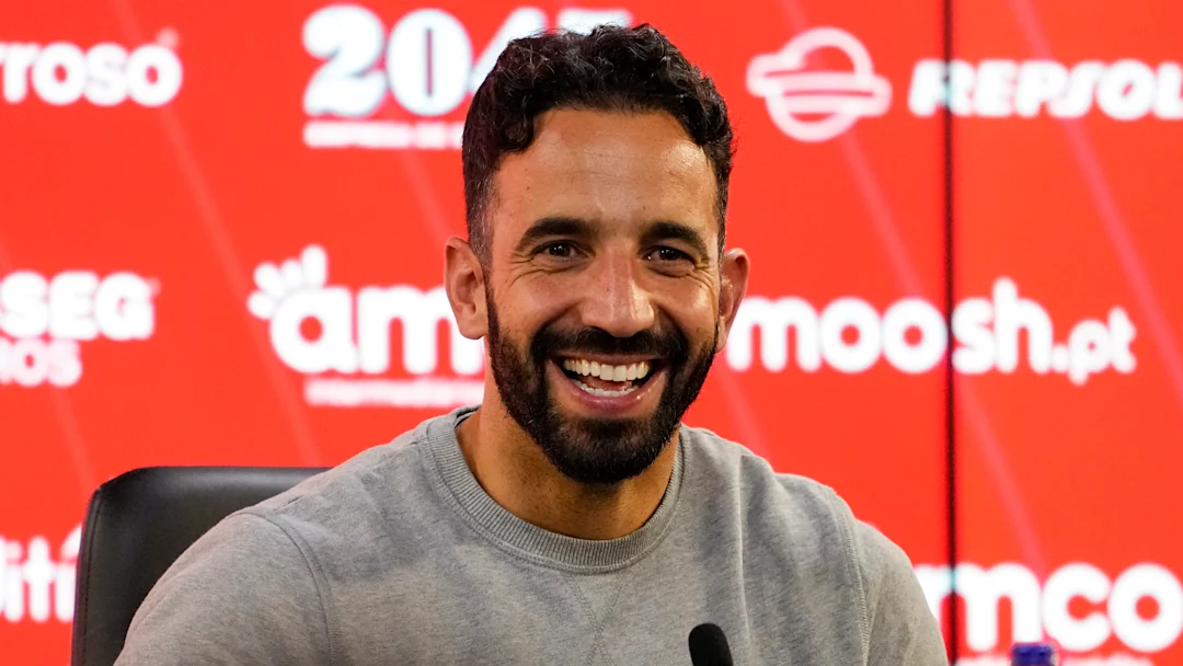 Read more about the article Ruben Amorim drops major Man Utd formation hint