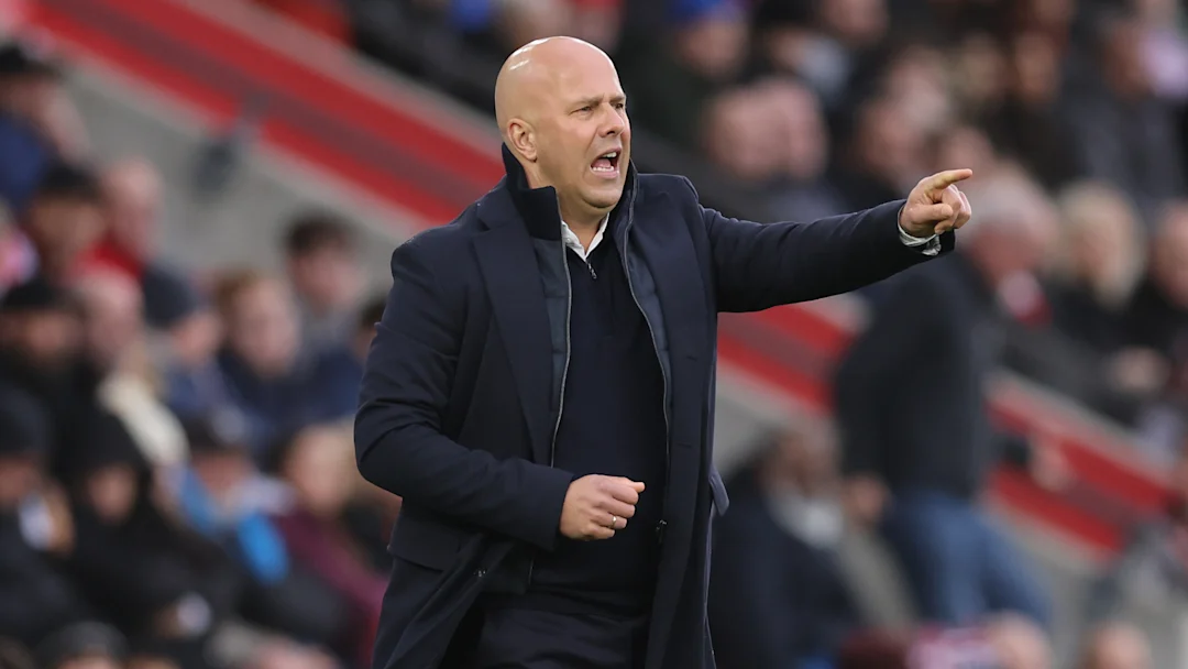 Read more about the article Arne Slot makes Liverpool Premier League title admission after Man City’s losing streak continues