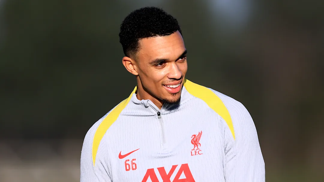 Read more about the article Arne Slot offers positive injury update for key Liverpool defender
