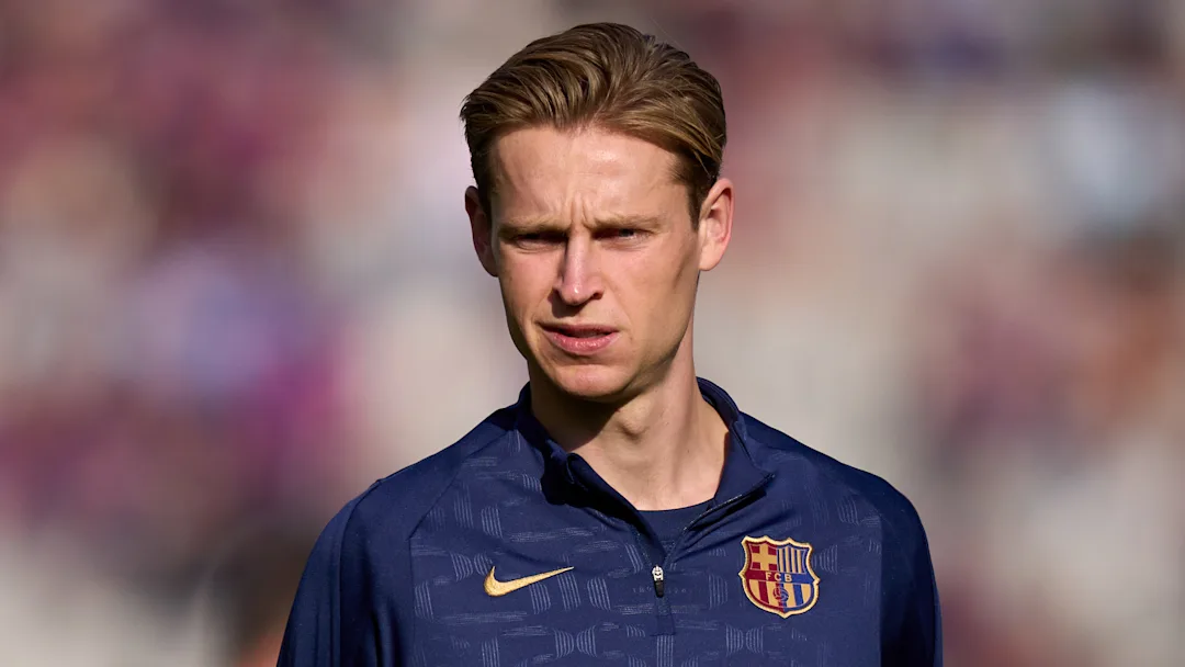 You are currently viewing Report: Barcelona set surprisingly low Frenkie de Jong asking price