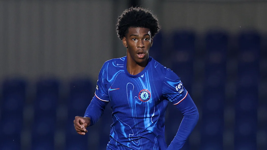 Read more about the article Real Madrid dealt transfer blow as Chelsea youngster ‘agrees new long-term contract’